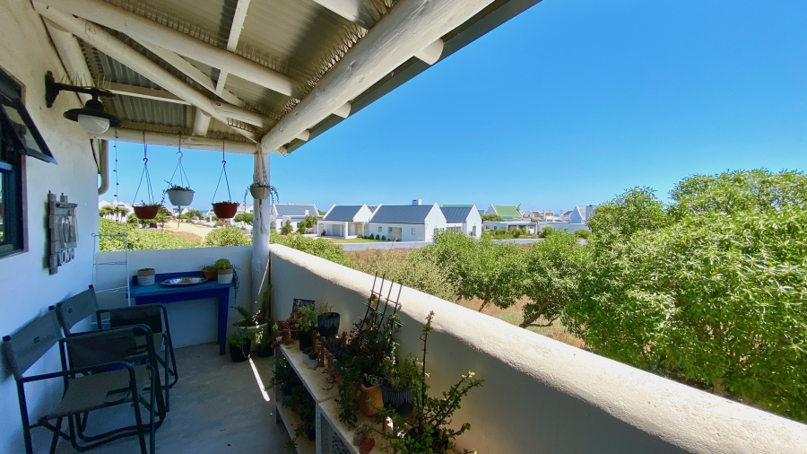 6 Bedroom Property for Sale in Jacobsbaai Western Cape